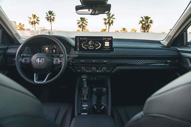 noi-that-xe-honda-accord-2025