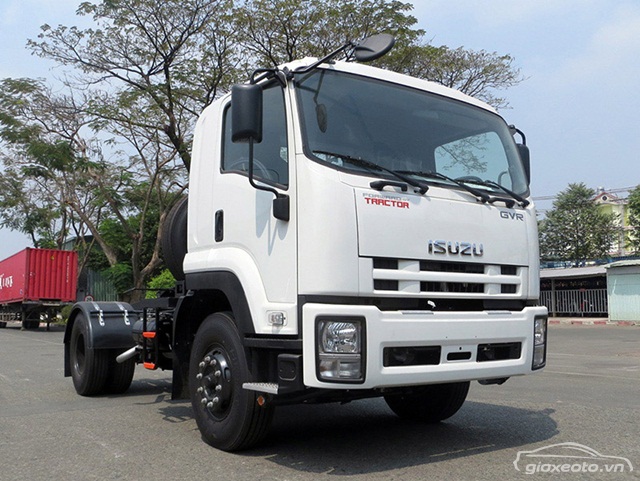 XE ĐẦU KÉO ISUZU