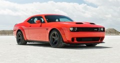 Chi tiết Dodge Challenger SRT Hellcat 2024 kèm giá bán (10/2025)