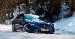 Chi tiết Jaguar XF 2023 kèm giá bán (10/2025)