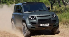 Chi tiết Land Rover Defender 2025 kèm giá bán (10/2025)