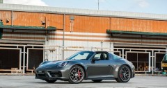 Chi tiết Porsche 911 Targa kèm giá lăn bánh (10/2025)