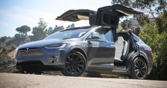 Tesla Model X 2025: hình ảnh, thông số, giá bán (10/2025)