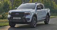Ford Ranger PHEV 2025 ra mắt: chiếc Ranger mạnh nhất đây rồi