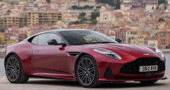 Giá xe Aston Martin DB12 2025 tháng 10/2025