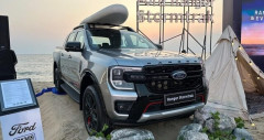 Giá xe Ford Ranger Stormtrak 2025 tháng (10/2025)