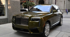 Giá xe Rolls Royce Cullinan 2025 tháng (10/2025)