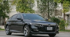 Giá xe Honda Accord 2024 lăn bánh và ưu đãi (10/2025)