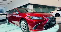 Lexus ES250 2025: đánh giá xe, thông số, giá lăn bánh (10/2025)