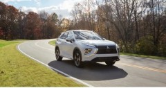 Chi tiết Mitsubishi Eclipse Cross 2023 kèm giá bán (10/2025)