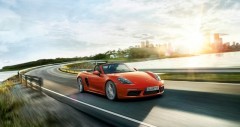 Chi tiết Porsche 718 Boxster 2025 kèm giá bán (10/2025)
