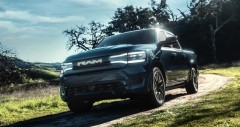 Chi tiết chiếc pickup cỡ lớn Ram 1500 REV kèm giá bán (10/2025)