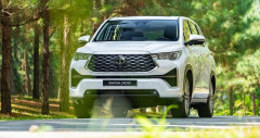 Giá xe Toyota Innova 2025 lăn bánh và ưu đãi (10/2025)