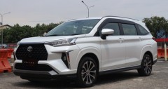 Giá xe Toyota Veloz 2025 lăn bánh và ưu đãi (10/2025)