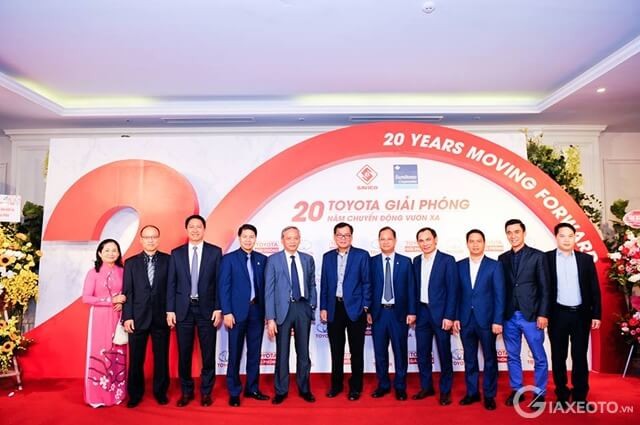 20-nam-thanh-lap-toyota-giai-phong