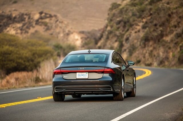 Audi-A7-thiet-ke-phan-duoi-xe