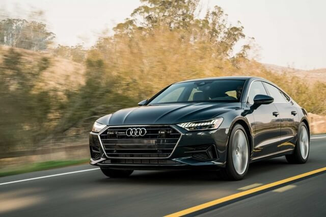 Audi-A7-van-hanh