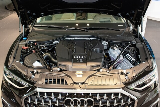 Audi-A8L-dong-co