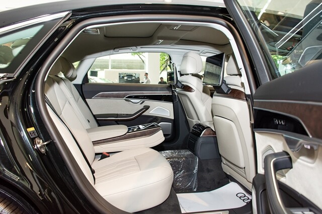 Audi-A8L-ghe-ngoi-khoang-hanh-khach