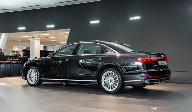 Audi-A8L-hong-xe