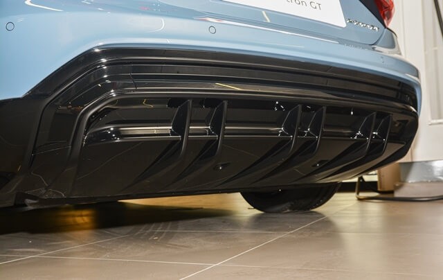 Audi-RS-E-Tron-GT-can-sau