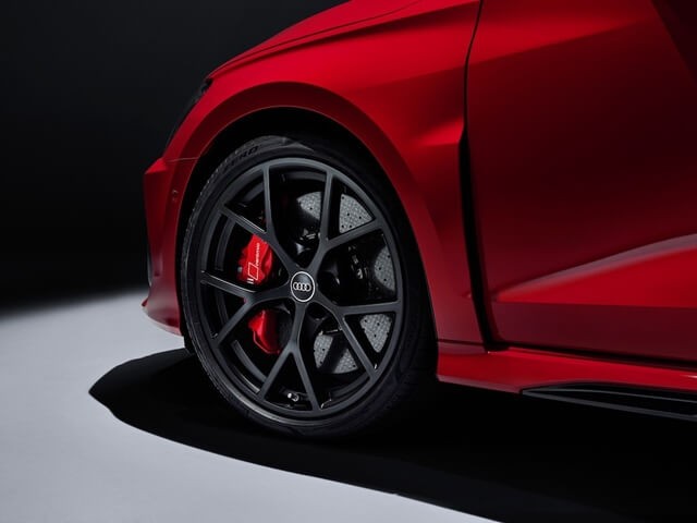 Audi-RS3-2022-la-zăng