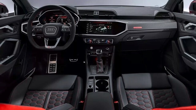 Audi-RSQ3-2021-cabin
