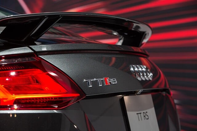 Audi-TT-RS-2021-giờ