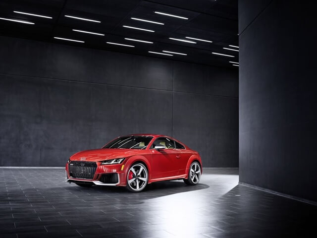 Audi-TT-RS-Heritage-Edition-ra-mat