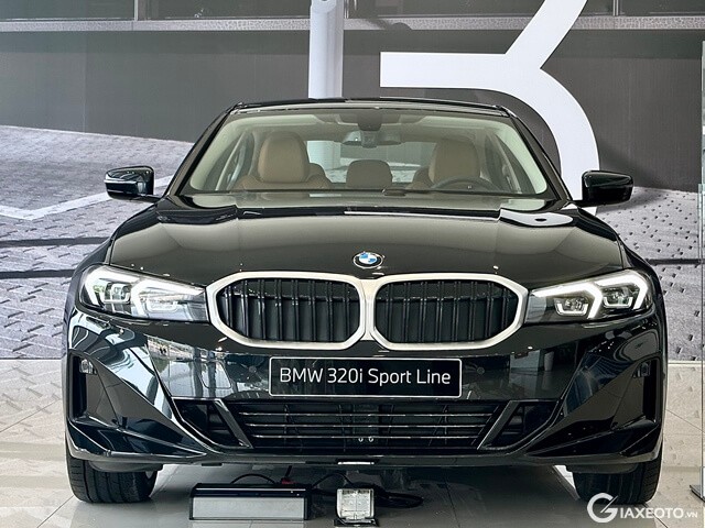 BMW 320i 2023 giá lăn bánh ưu đãi 082023
