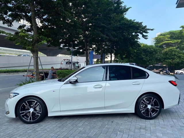 BMW-330i-M-Sport-than-xe