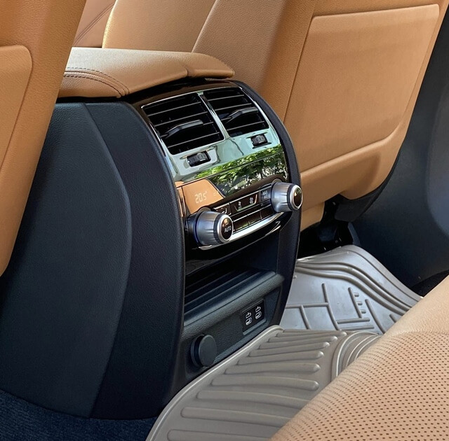 BMW-520i-cua-gio-dieu-hoa