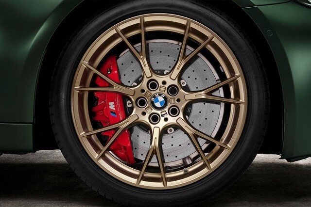BMW-M5-CS-la-zang-da-chau