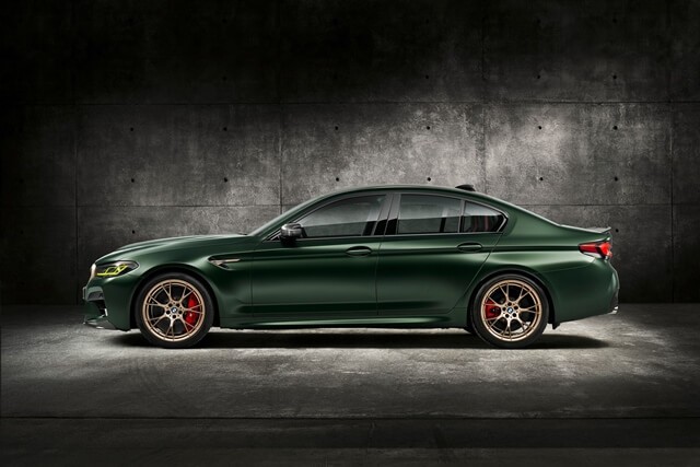 BMW-M5-CS-than-xe