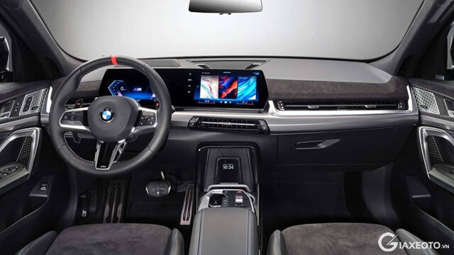 BMW-X2-khoang-lai