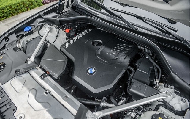 BMW-X4-dong-co