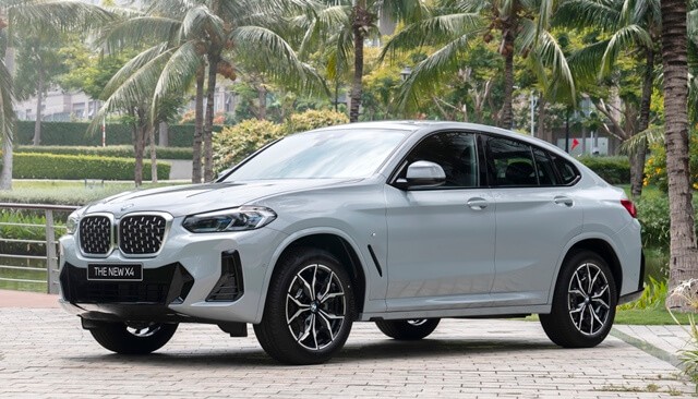 BMW-X4-ngoai-that