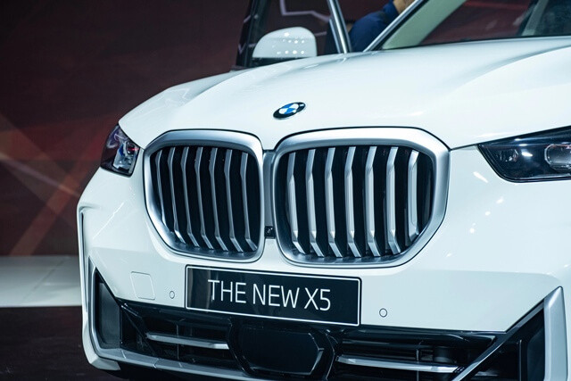 BMW-X5-facelift-luoi-tan-nhiet