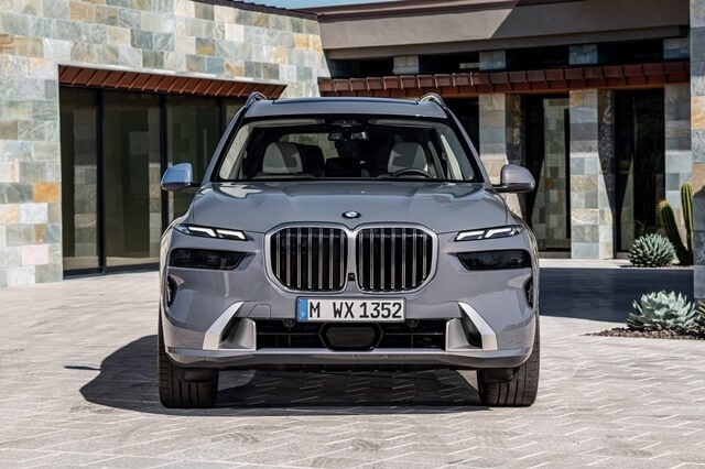 BMW-X7-dau-xe