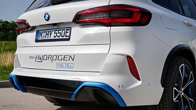 BMW-iX5-Hydrogen-den-hau