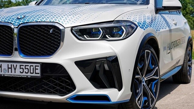 BMW-iX5-Hydrogen-den-pha