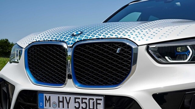 BMW-iX5-Hydrogen-luoi-tan-nhiet