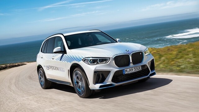 BMW-iX5-Hydrogen-van-hanh