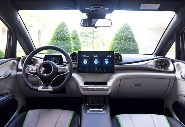 BYD-Dolphin-khoang-lai