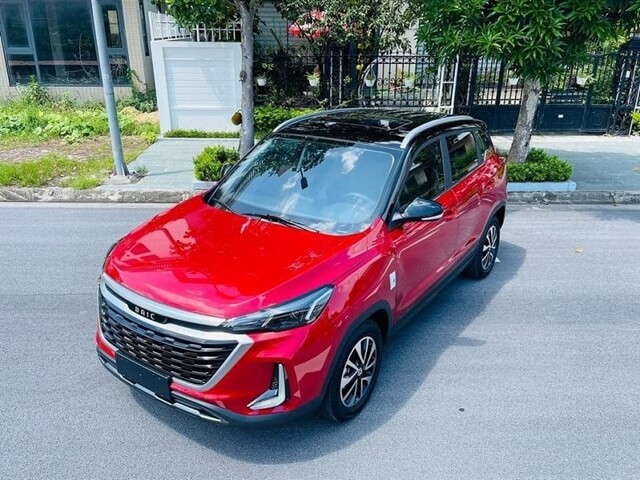 Baic-Beijing-X3-ngoai-that