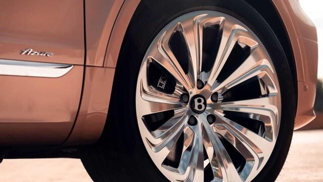 Bentley-Bentayga-EWB-la-zang