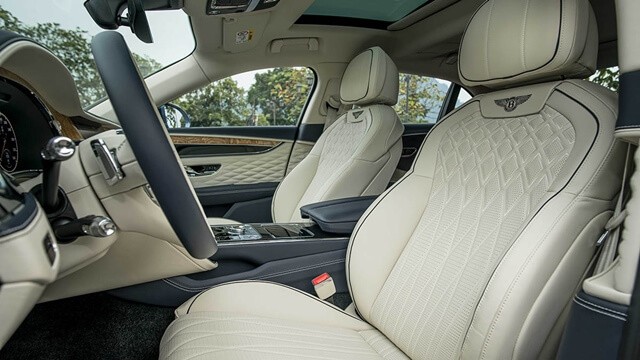 Bentley-Flying-Spur-Hybrid-ghe-ngoi