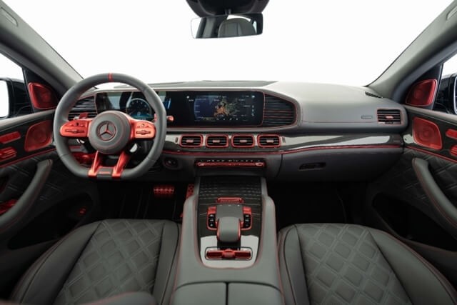 Brabus-900-khoang-lai