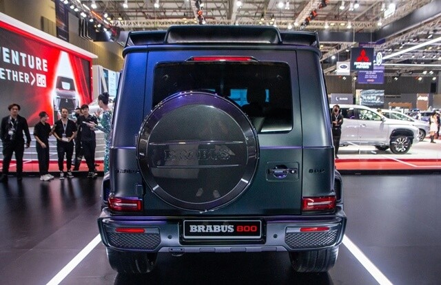 Brabus-G800-duoi-xe