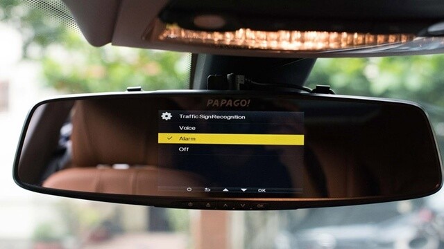 Camera-hanh-trinh-papago-gosafe-790